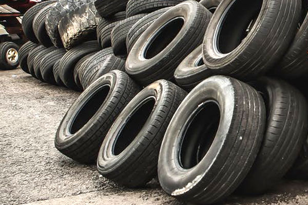 vente carcasses pneus pour rechapage